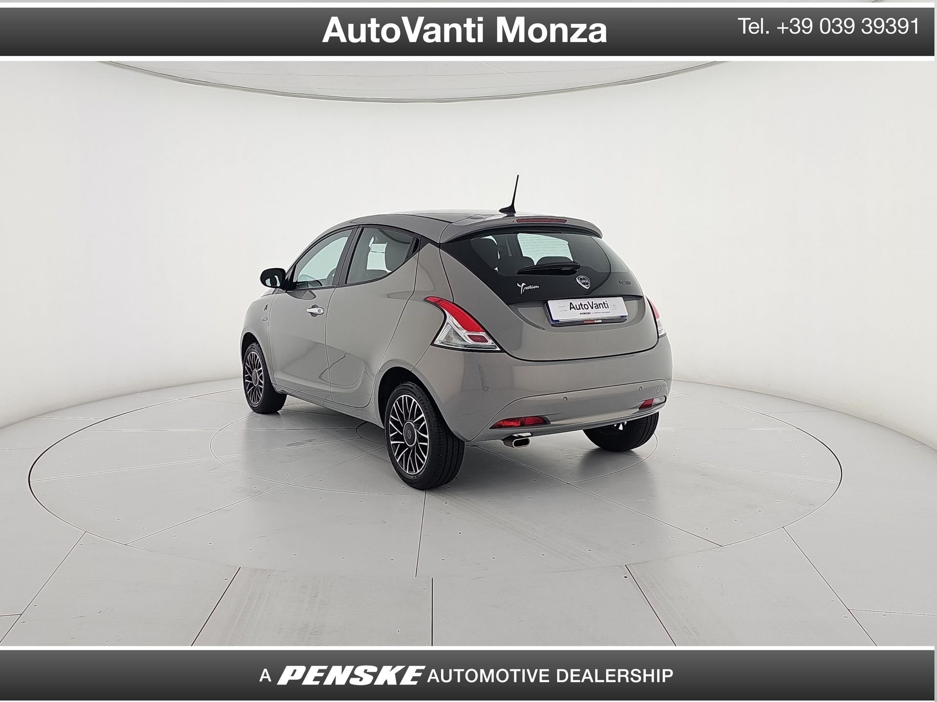 Lancia Ypsilon