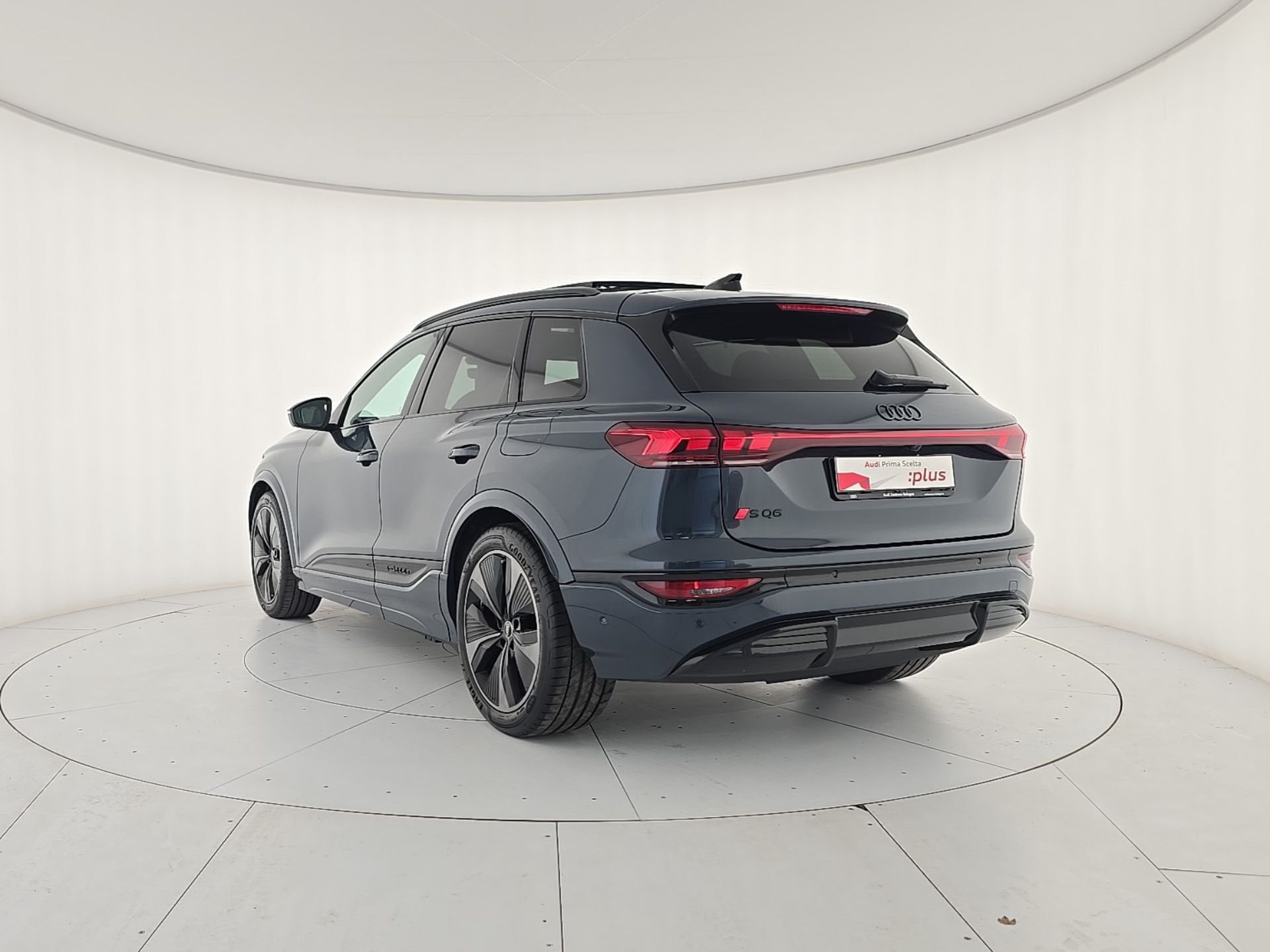 Audi Q6 E-tron