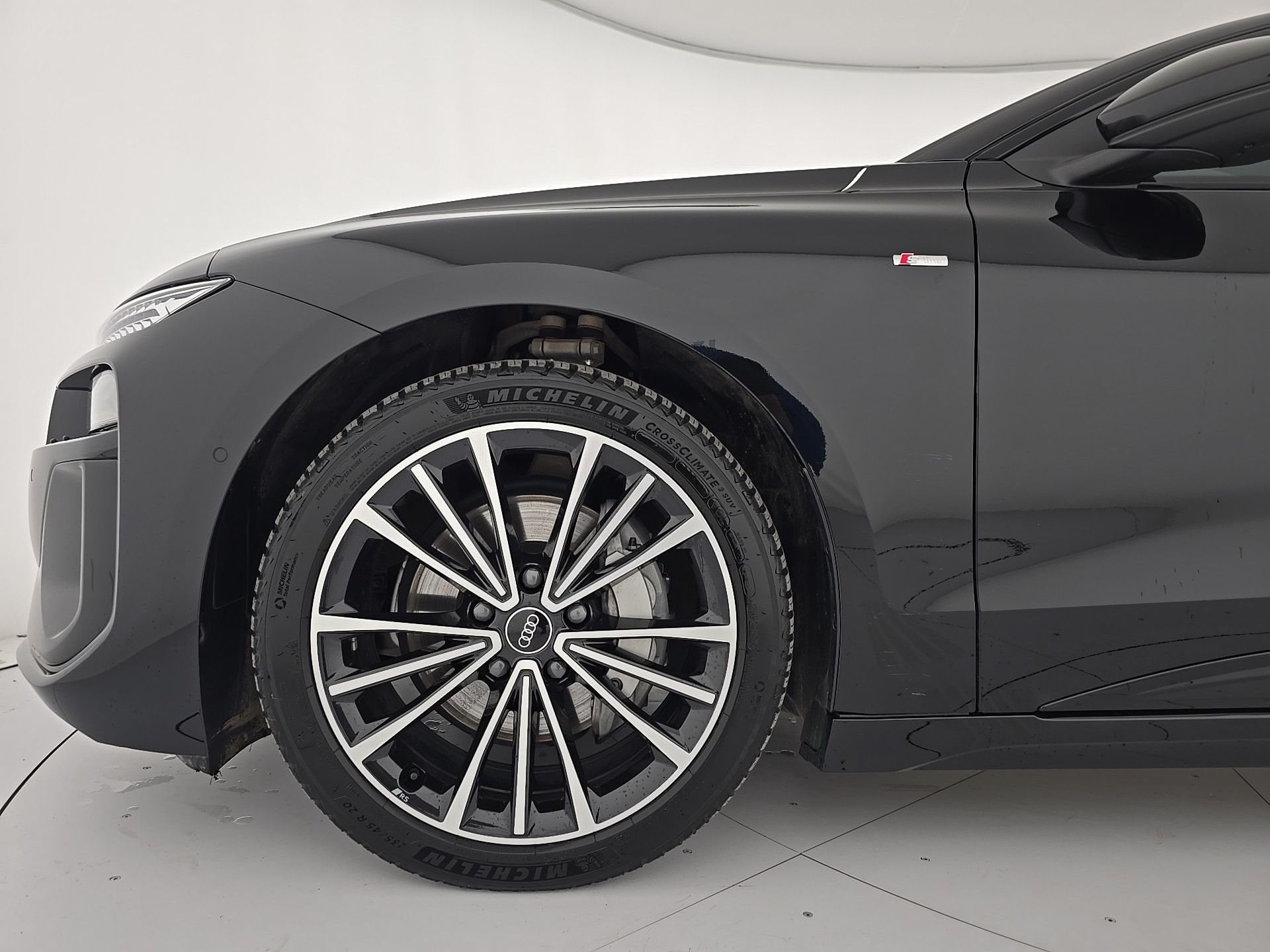 Audi S6 E-tron