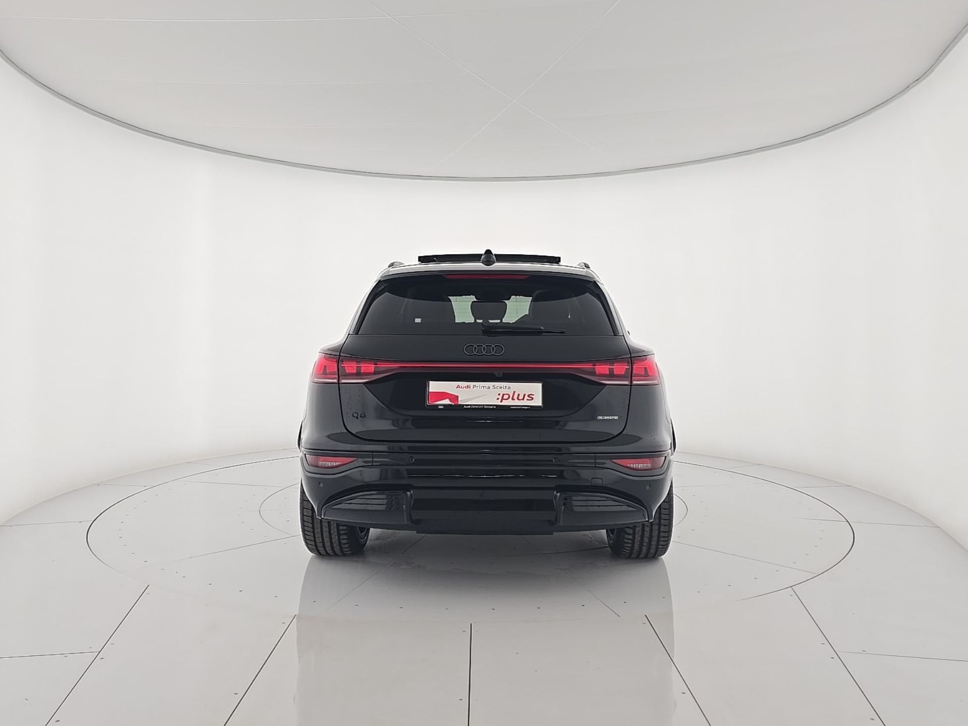 Audi Q6 E-tron