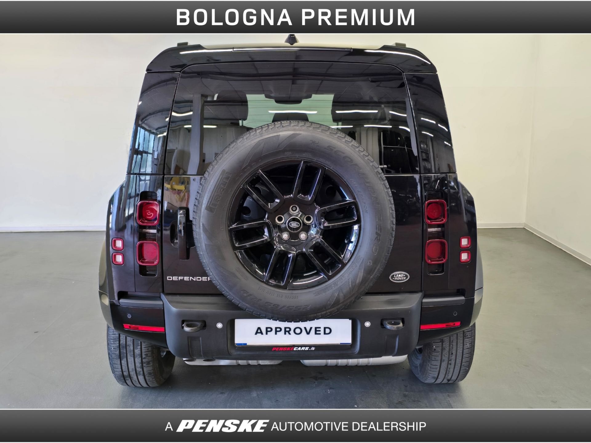 Land Rover Defender