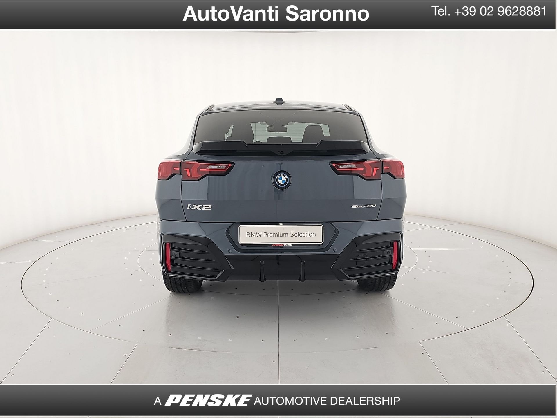 BMW IX2