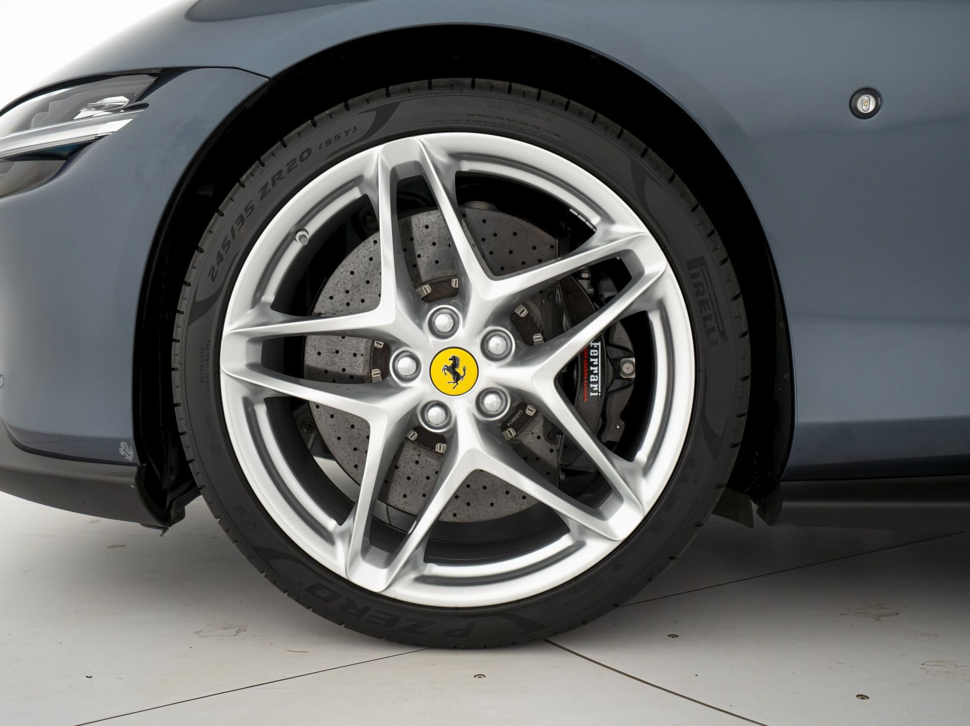 Ferrari Roma Spider