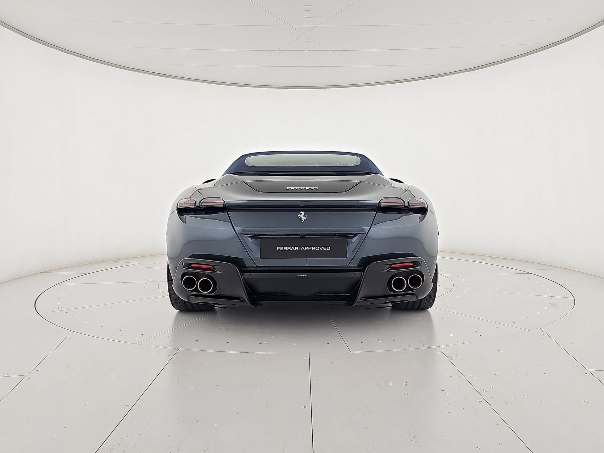 Ferrari Roma Spider