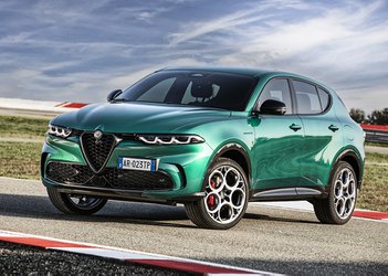 Auto Alfa Romeo Tonale 1.6 Diesel 130Cv Fwd Sprint Nuove Pronta Consegna A Milano