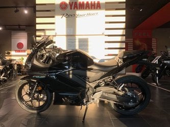 Moto Yamaha Yzf R3 Nuove Pronta Consegna A Treviso