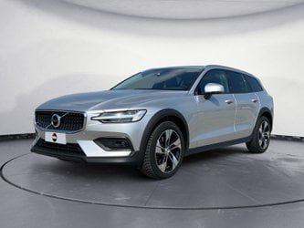 Auto Volvo V60 Cross Country B4 (D) Awd Geartronic Business Pro Line Usate A Pordenone