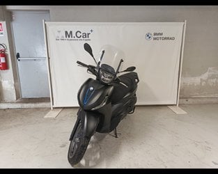 Piaggio usate a napoli | Beverly 310 hpe s abs-asr