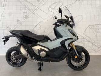Moto Honda X-Adv Nuove Pronta Consegna A Monza E Della Brianza
