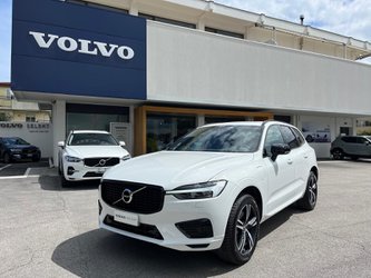 Auto Volvo Xc60 T6 Recharge Plug-In Hybrid Awd Geartr. R-Design Usate A Rimini
