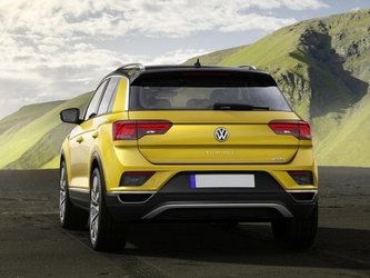 Auto Volkswagen T-Roc Nuovo Life 1.5 Tsi Act 110 Kw (150 Cv) Dsg Nuove Pronta Consegna A Varese