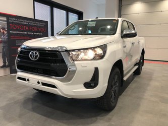 Toyota Hilux 2.4 D-4D 4Wd 4 Porte Double Cab Lounge My'23 Nuove Pronta Consegna A Cuneo