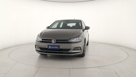 Auto Volkswagen Polo Vi 2017 5P 1.0 Evo Comfortline 80Cv Usate A Catania