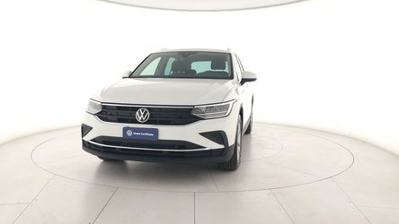 Volkswagen Tiguan Ii 2021 1.5 Tsi Life 130Cv Usate A Catania
