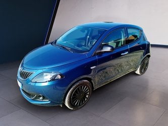 Usate A Avellino | Lancia Ypsilon 1.0 70Cv Hybrid Silver