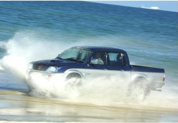 Auto Usate A Salerno | Mitsubishi L200 Cab Iii 2001 S.cab 2.5 Tdi Gl 4Wd 115Cv