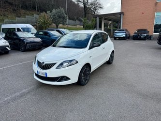Usate A Salerno | Lancia Ypsilon 1.0 Firefly 70 Cv Start&Amp;Stop Hybrid Gold