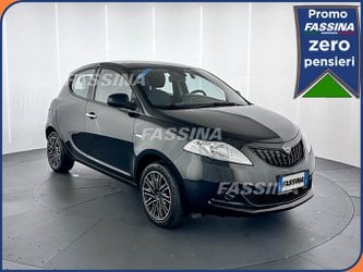 Auto Usate A Milano | Lancia Ypsilon Ypsilon 1.0 Firefly Hybrid Silver Plus S&S 70Cv