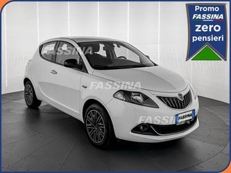 Lancia usate a milano | Ypsilon ypsilon 1.0 firefly hybrid gold s&s 70cv