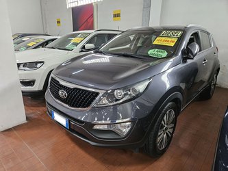 Auto Kia Sportage 1.7 Crdi Vgt S&S 2Wd New High Tech Usate A Lucca