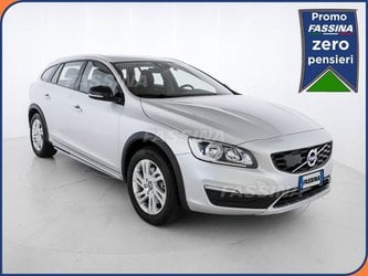 Volvo V60 Cross Country D4 Awd Geartronic Business Plus Usate A Milano