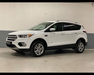 Auto Ford Kuga Ii 2017 2.0 Tdci St-Line Business S&S Awd 150Cv Usate A Potenza