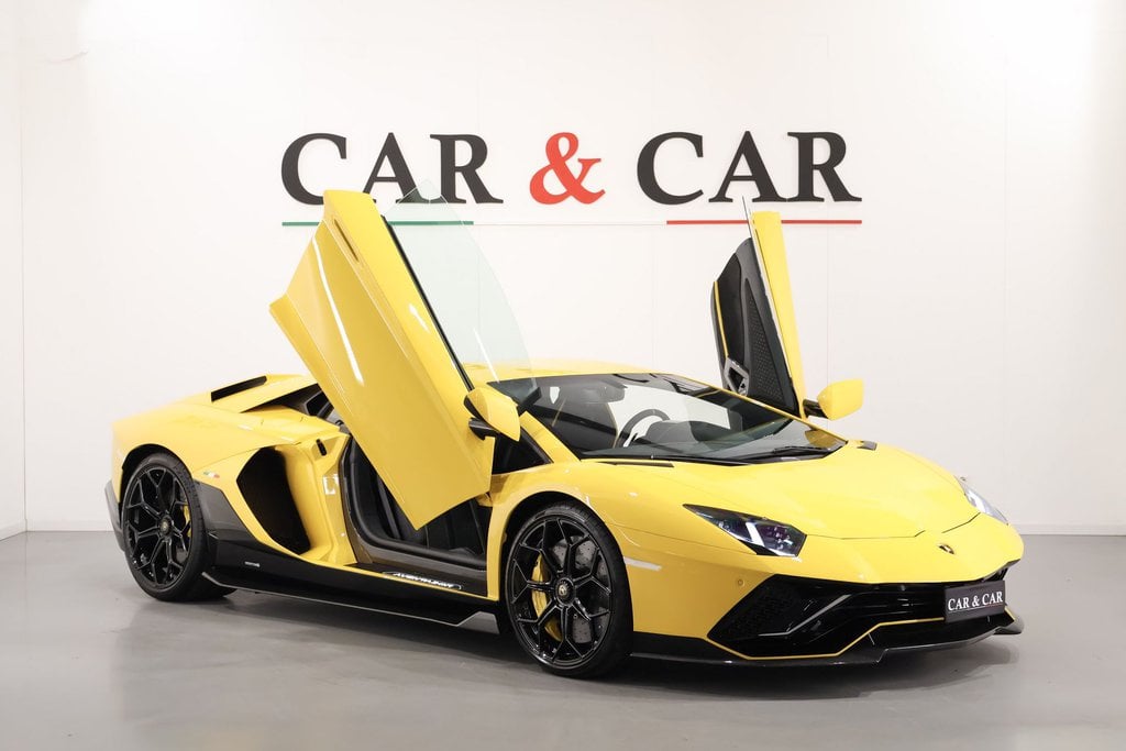 Lamborghini Aventador