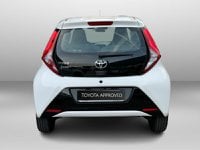 Toyota Aygo Benzina 1.0  5p x-play MMT*** Usata in provincia di Lecco - Finiguerra - Via Provinciale  41 img-5