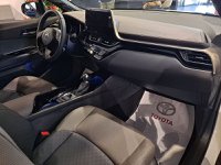 Toyota C-HR Ibrida 2.0 Hybrid E-CVT Lounge Km 0 in provincia di Roma - A. Corvi -  Piazza Cina  3 img-7