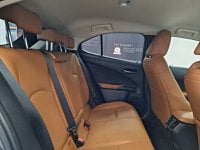 Lexus UX Ibrida Hybrid Premium Usata in provincia di Roma - A. Corvi -  Piazza Cina  3 img-6