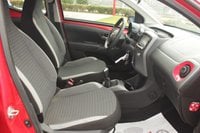 Toyota Aygo Benzina 1.0 VVT-i 72 CV 5 porte x-play Usata in provincia di Roma - Motor City - Via Oderisi Da Gubbio  19-23a img-6
