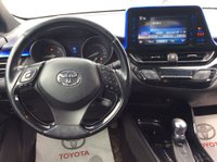 Toyota C-HR Ibrida (2016-2023) 1.8 Hybrid E-CVT Style Usata in provincia di Lucca - Lucar - Via Sottomonte  16F img-10