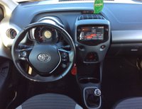 Toyota Aygo Benzina 2ª serie Connect 1.0 VVT-i 72 CV 5 porte x-play Usata in provincia di Lucca - Lucar - Via Sottomonte  16F img-9