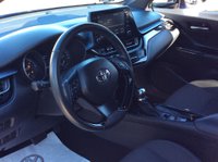 Toyota C-HR Ibrida (2016-2023) 2.0 Hybrid E-CVT Trend Usata in provincia di Lucca - Lucar - Via Sottomonte  16F img-6