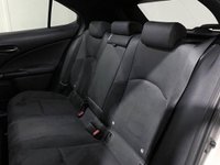 Lexus UX Ibrida 250h 2.0 Hybrid Premium 2WD Power Split Device Usata in provincia di Torino - Central Motors - Corso Giambone  33 img-10
