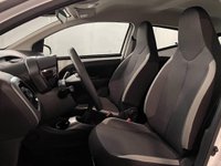 Toyota Aygo Benzina 5 Porte 1.0 VVT-i x-play Usata in provincia di Torino - Central Motors - Corso Giambone  33 img-5