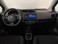 Toyota Yaris Ibrida 5 Porte 1.5 VVT-i Hybrid Active E-CVT Usata in provincia di Torino - Central Motors - Corso Giambone  33 img-8