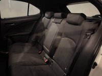 Lexus UX Ibrida 250h 2.0 Hybrid Business 2WD Power Split Device Usata in provincia di Torino - Central Motors - Corso Giambone  33 img-9