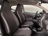 Toyota Aygo Benzina 5 Porte 1.0 VVT-i x-play Usata in provincia di Torino - Central Motors - Corso Giambone  33 img-6