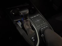 Lexus UX Ibrida 250h 2.0 Hybrid Business 2WD Power Split Device Usata in provincia di Torino - Central Motors - Corso Giambone  33 img-12