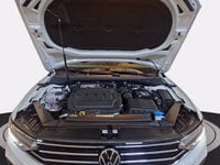 Volkswagen Passat Diesel variant 2.0 tdi business 150cv dsg Km 0 in provincia di Milano - Autorigoldi - Via Inganni img-9
