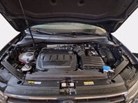 Volkswagen Tiguan Diesel 2.0 tdi life 150cv dsg Km 0 in provincia di Milano - Autorigoldi - Via Inganni img-9