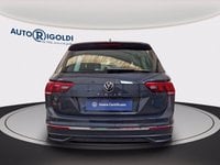Volkswagen Tiguan Diesel 2.0 tdi life 150cv dsg Km 0 in provincia di Milano - Autorigoldi - Via Inganni img-4
