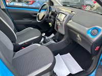 Toyota Aygo Benzina Connect 1.0 VVT-i 72 CV 5 porte x-play Usata in provincia di Roma - Zerocento - Via Silicella  11 img-7