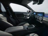 Auto Mercedes-Benz Cla Mod: Suv 220 D Automatic Shooting Brake Nuove Pronta Consegna A Genova