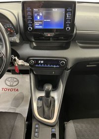 Toyota Yaris Ibrida 1.5 Hybrid 5 porte Active Usata in provincia di Monza e della Brianza - City Motors - Via G. Borgazzi  87 img-12