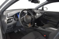 Toyota C-HR Ibrida 1.8 Hybrid E-CVT Trend Usata in provincia di Padova - Ferri Auto - Via del Santo  193 img-17