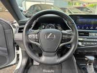 Lexus ES Ibrida Hybrid Executive Usata in provincia di Como - Rivauto - Via Asiago  28  img-10