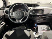 Toyota Yaris Ibrida Yaris 1.5 Hybrid 5 porte Lounge Più X NEOPATENTATI Usata in provincia di Milano - Sef Car - Via Pizzoni Alfredo  14 img-9
