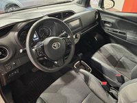 Toyota Yaris Ibrida 1.5 Hybrid 5 porte Style Usata in provincia di Verona - Girelli Fratelli Srl img-3